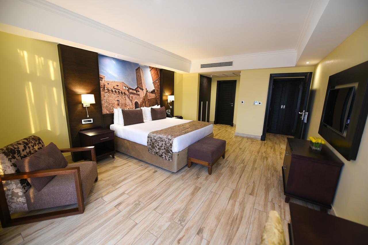 Mestil Hotel & Residences Kampala Kültér fotó