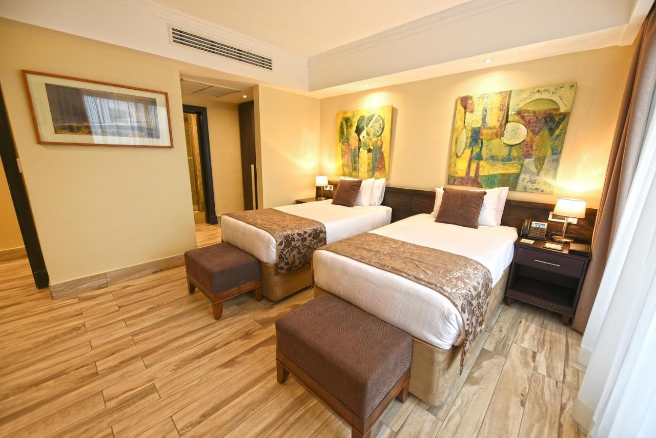 Mestil Hotel & Residences Kampala Kültér fotó
