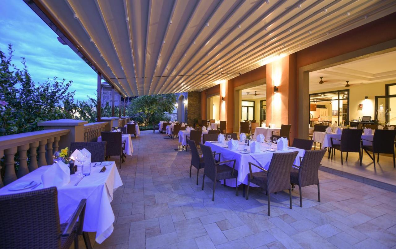 Mestil Hotel & Residences Kampala Kültér fotó