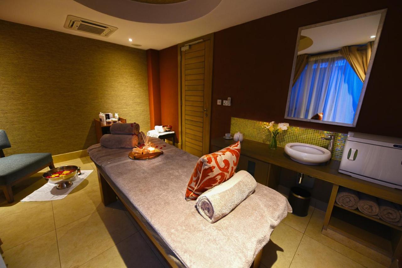 Mestil Hotel & Residences Kampala Kültér fotó